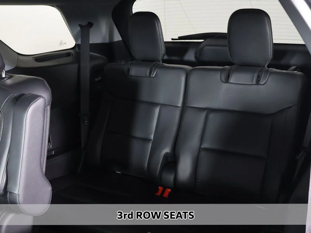 Used 2023 Blue Ford XLT image 6