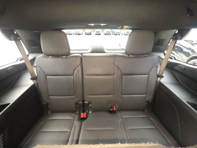 Used 2025 White Chevrolet LT image 29