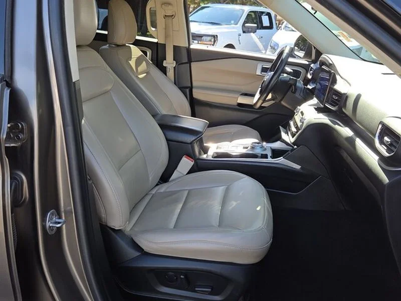 Used 2021 Stone Gray Metallic Ford XLT image 18