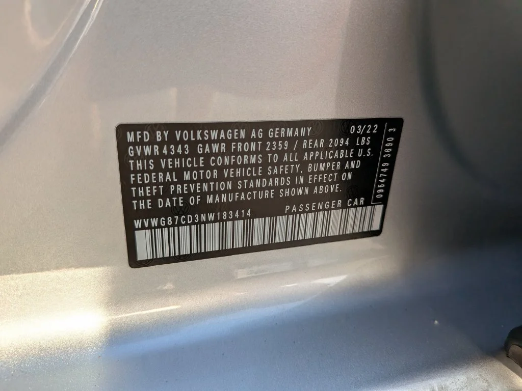 Used 2022 Silver Volkswagen 2.0T S image 31