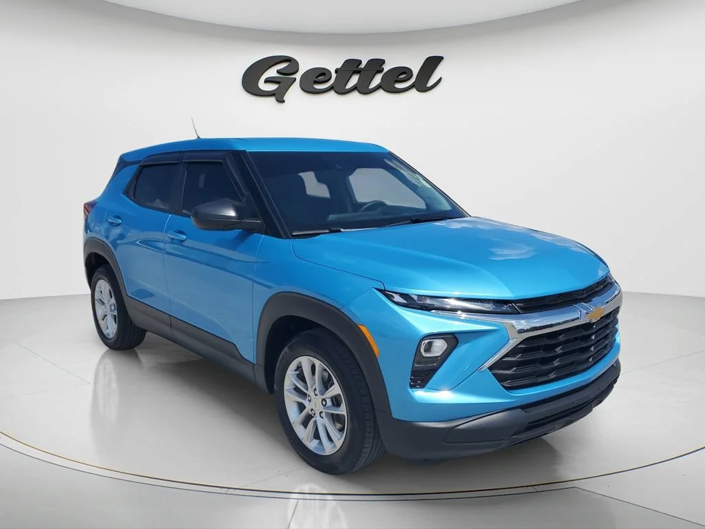 Used 2025 Marina Blue Metallic Chevrolet LS image 5
