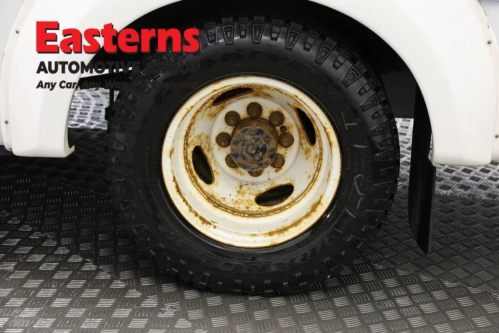 Used 2018 White Ford Base image 30