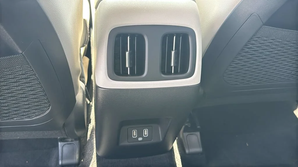 Used 2023 Blue Hyundai SEL image 12