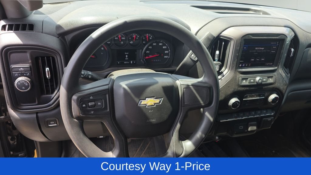 Used 2020 Black Chevrolet Custom image 12