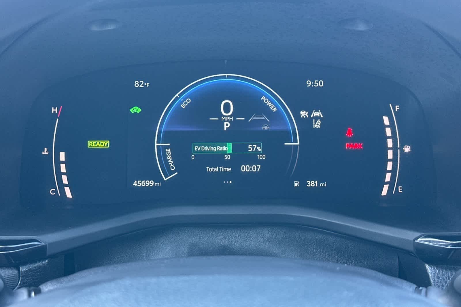Certified Used 2025 Ice Cap Toyota LE image 23