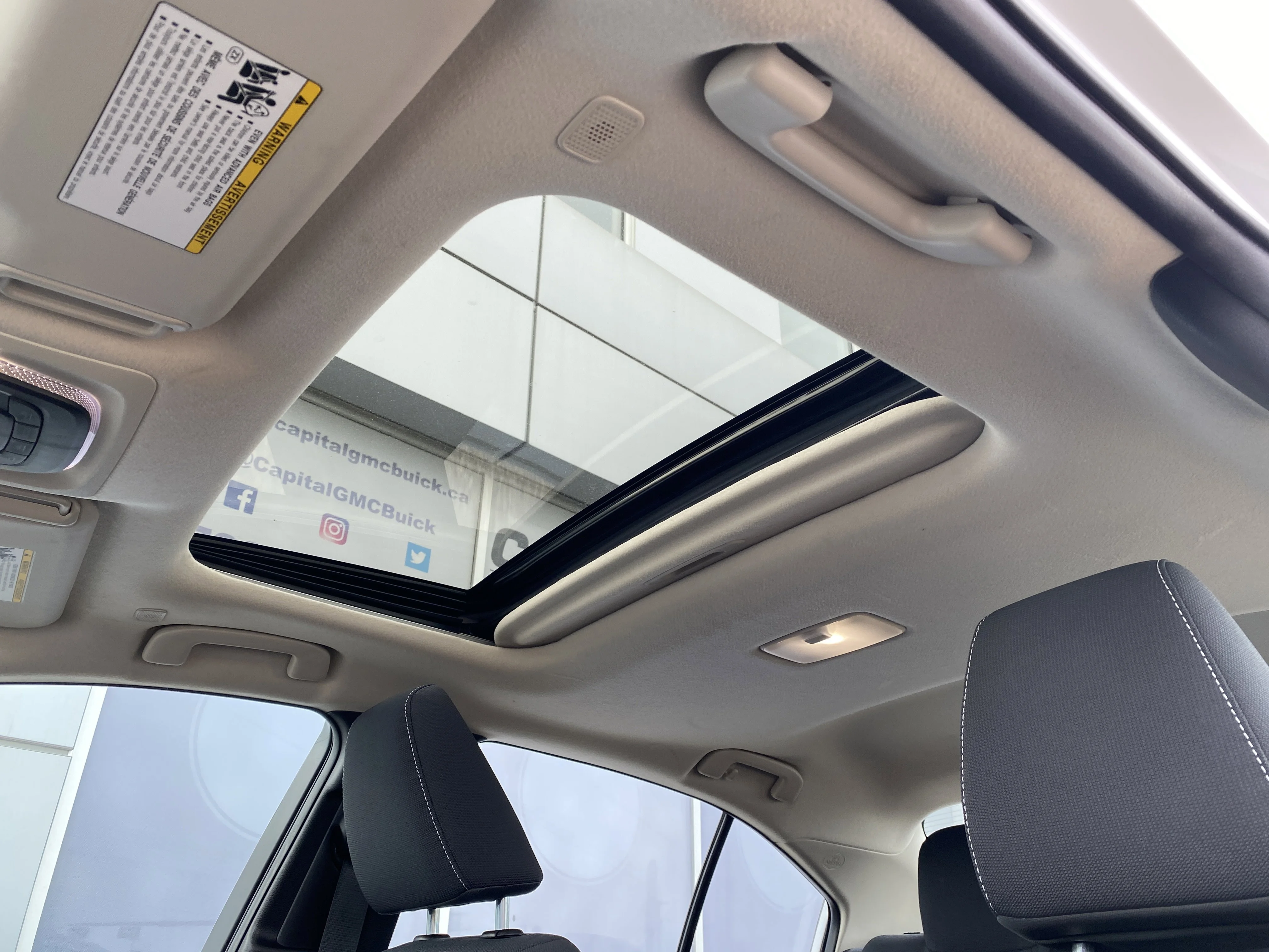 Certified Used 2024 White Toyota LE * SUNROOF * REMOTE STARTER * ALLOYS * image 17