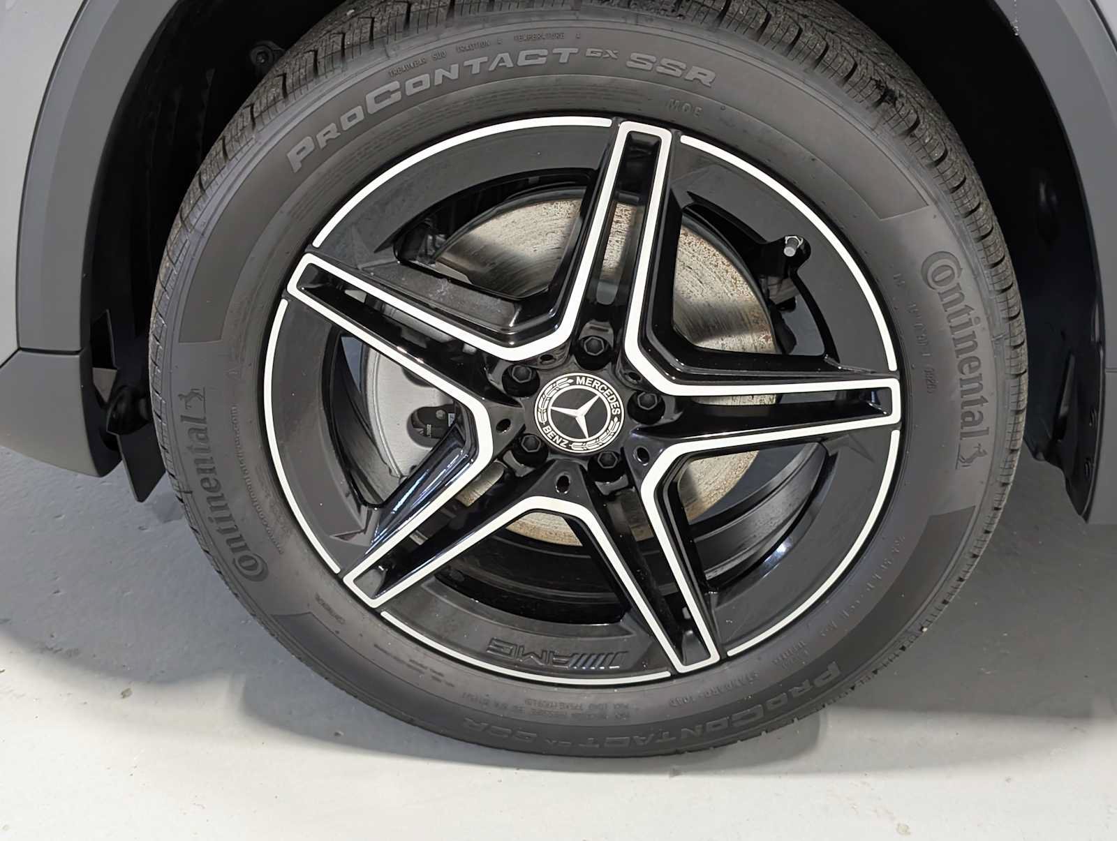 New 2026 Mountain Grey Metallic Mercedes-Benz GLA 250 image 3
