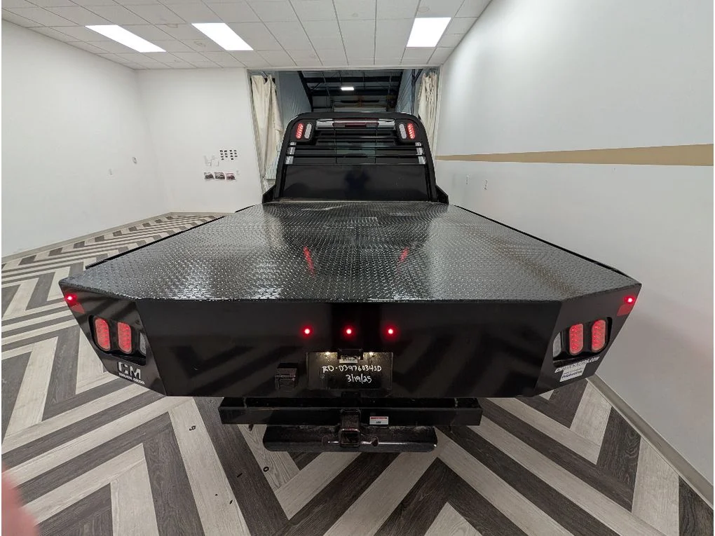 2026 GMC Sierra 3500 Chassis Cab Pro - Photo 14