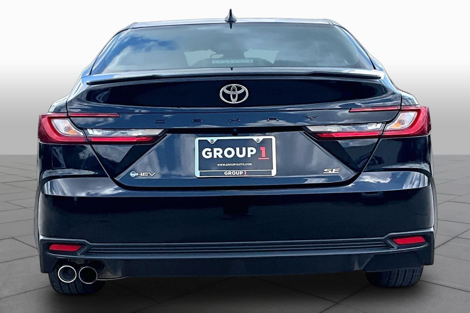 Used 2025 Midnight Black Metallic Toyota SE image 5