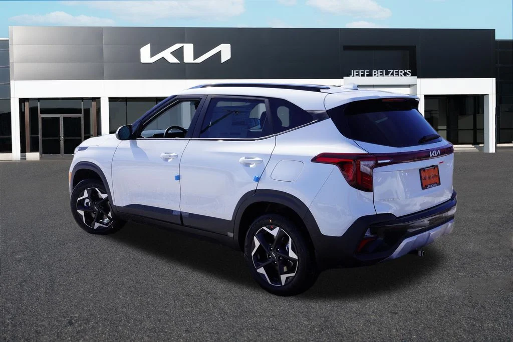 New 2026 Snow White Pearl Kia S image 5