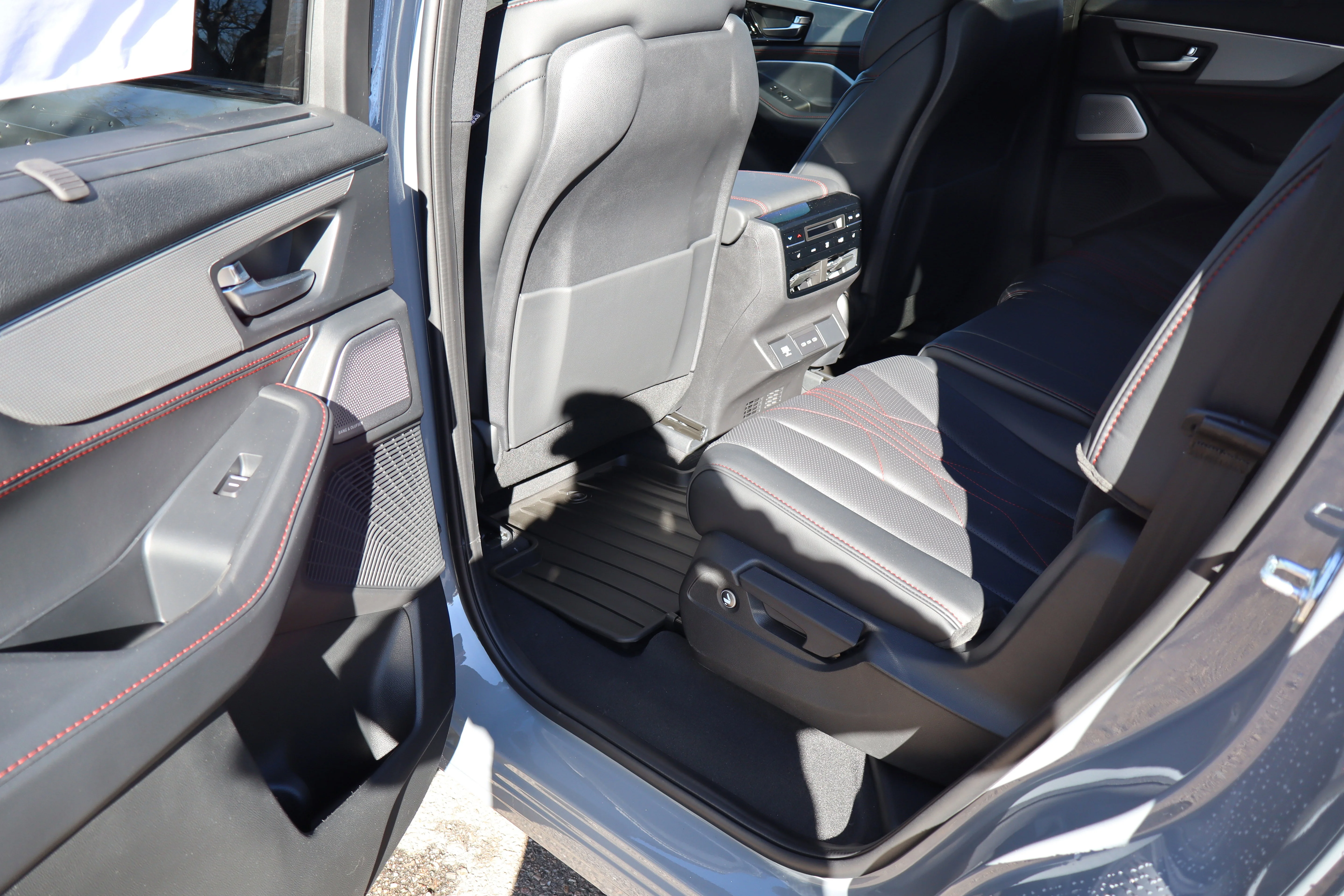 New 2026 Urban Gray Pearl Acura w/A-Spec Advance Package image 27