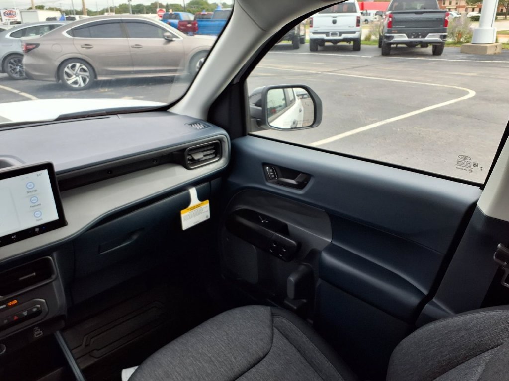 New 2026 Oxford White Ford XLT image 23
