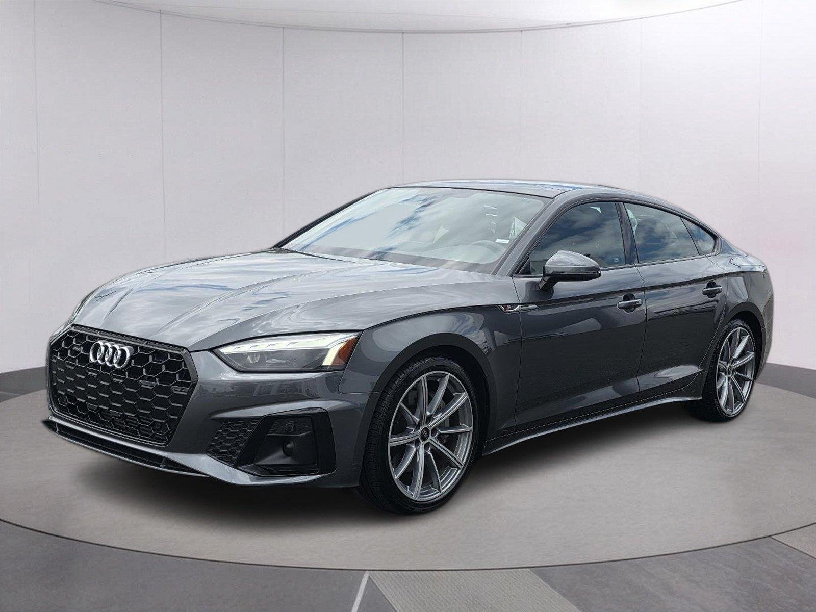 Used 2025  Audi S line Premium image 1