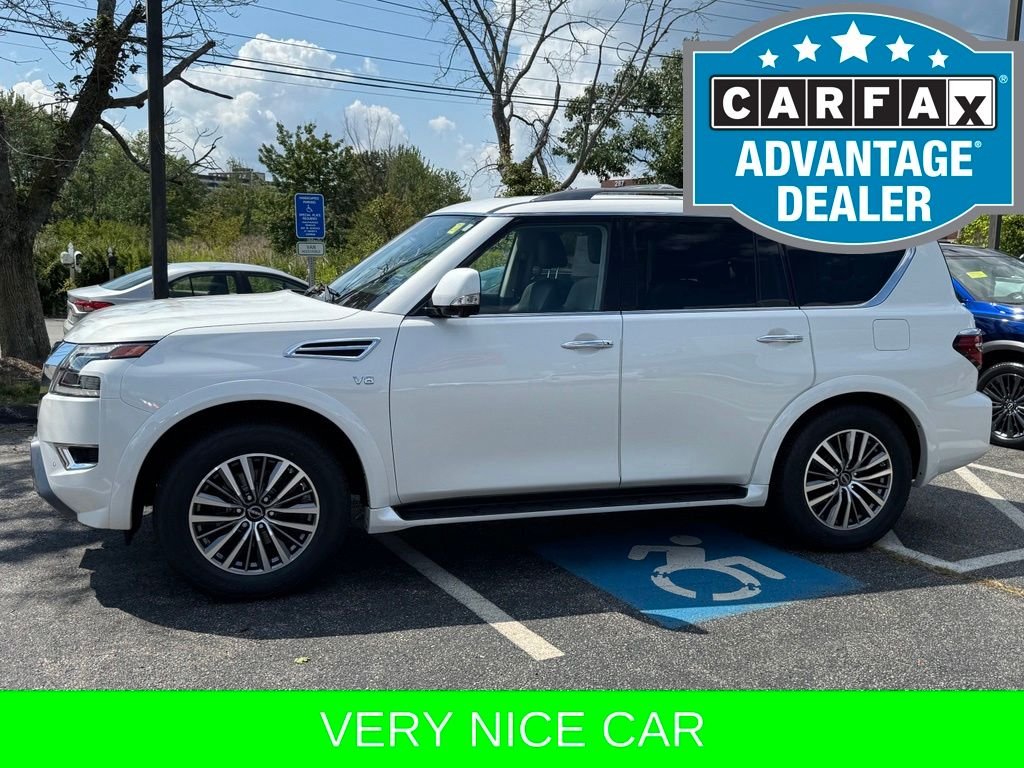 Used 2022 White Nissan SL image 5