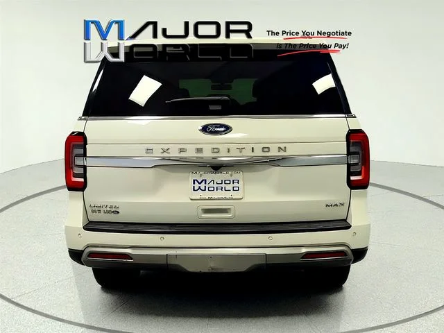 Used 2022 White Ford Limited image 6
