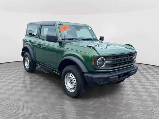 2023 Ford Bronco Base