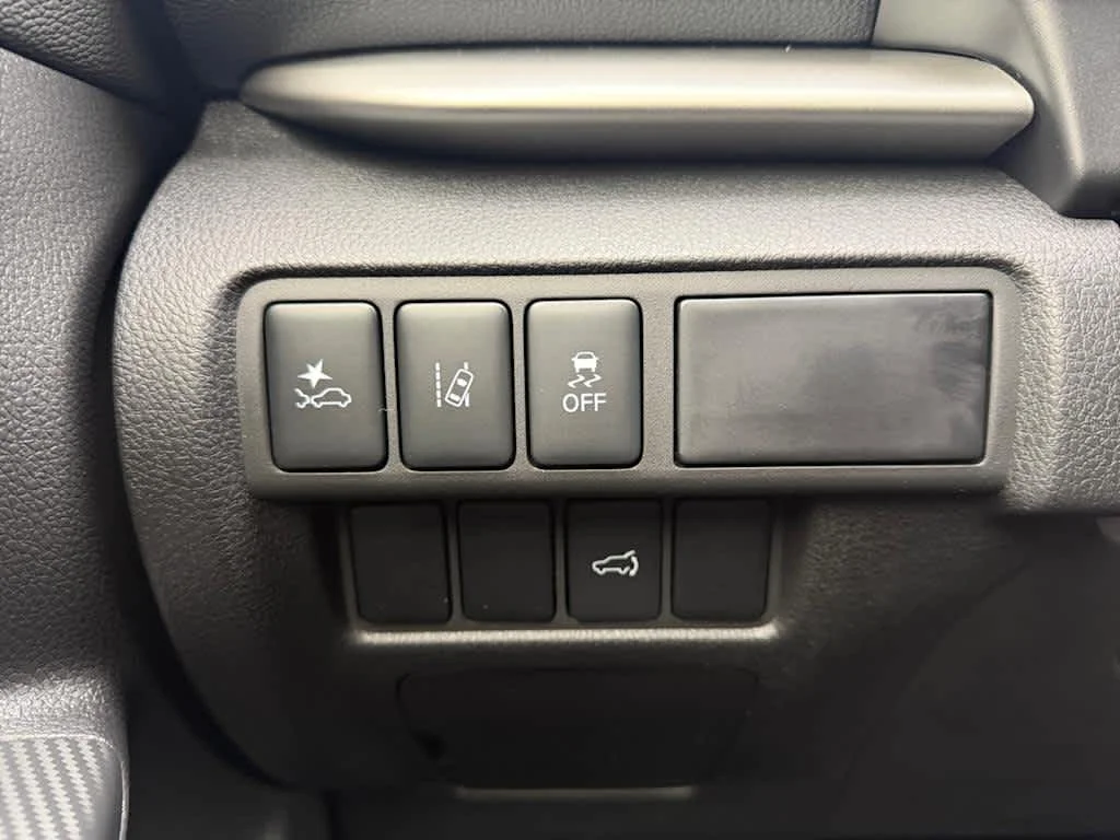 2026 Mitsubishi Eclipse Cross SE - Photo 15