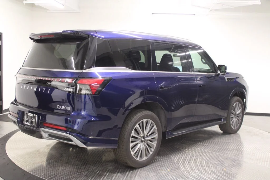 2025 INFINITI QX80 Luxe 4WD - Photo 7