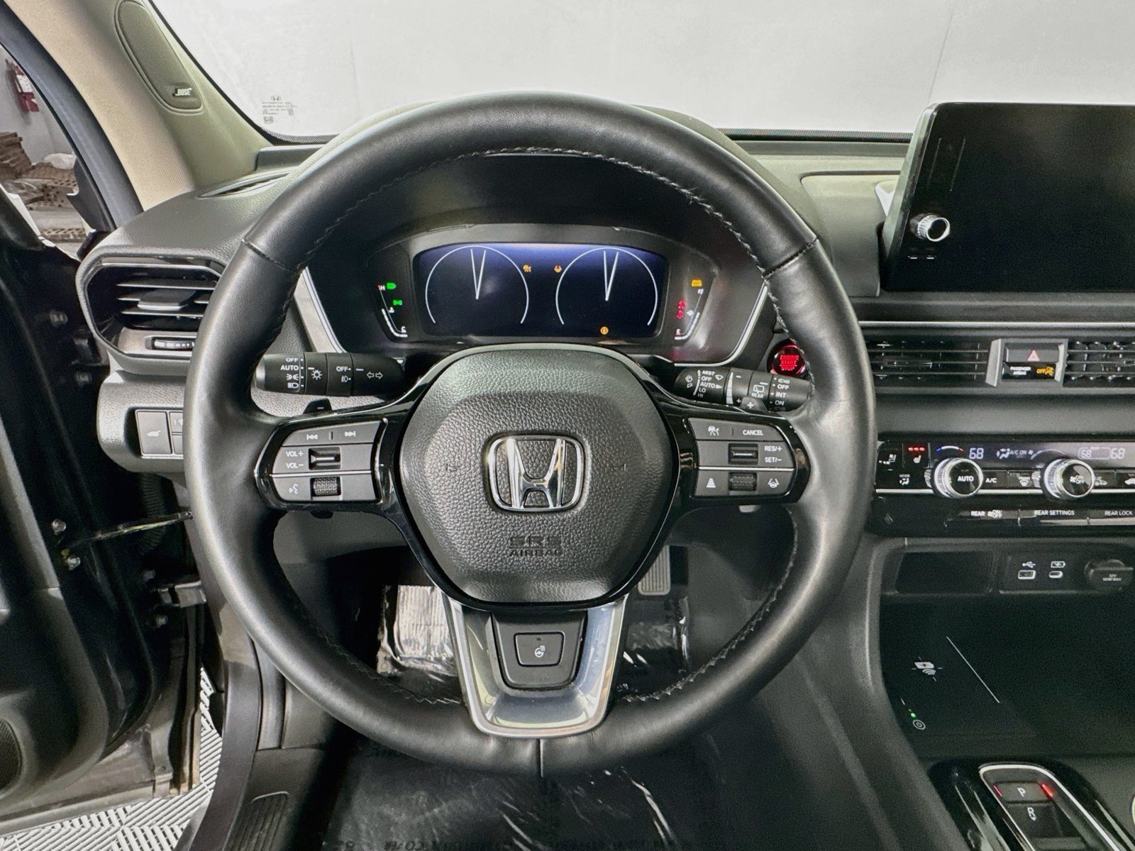 Certified Used 2025 Modern Steel Metallic Honda AWD Elite image 13