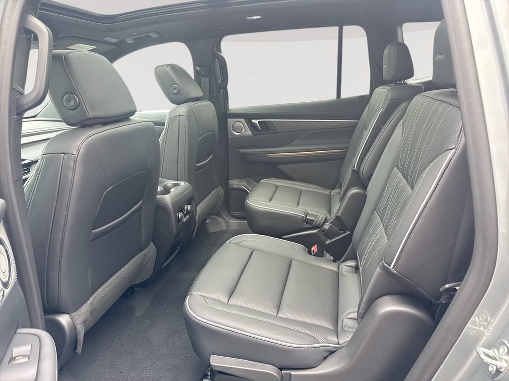 2026 Buick Enclave Avenir - Photo 26