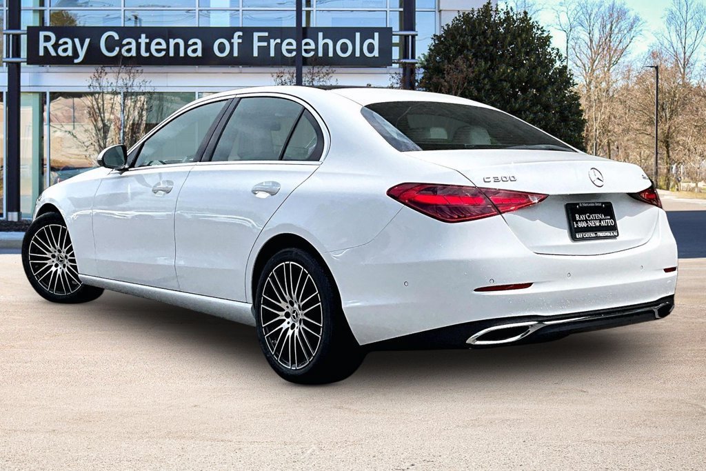 New 2026 MANUFAKTUR Moonlight White Metallic Mercedes-Benz C 300 image 17
