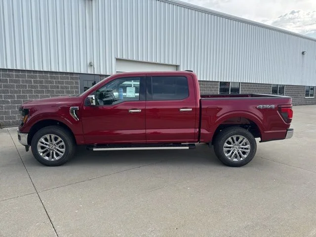 New 2026 Ruby Red Metallic Tinted Clearcoat Ford XLT image 9