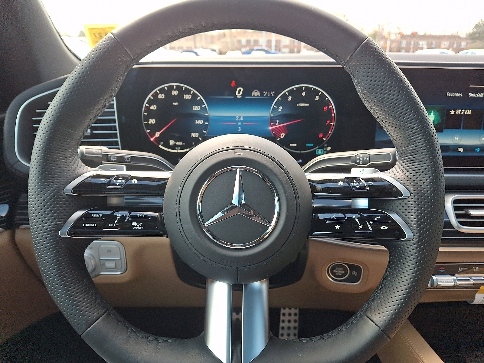 New 2026 Polar White Mercedes-Benz GLS 450 image 18