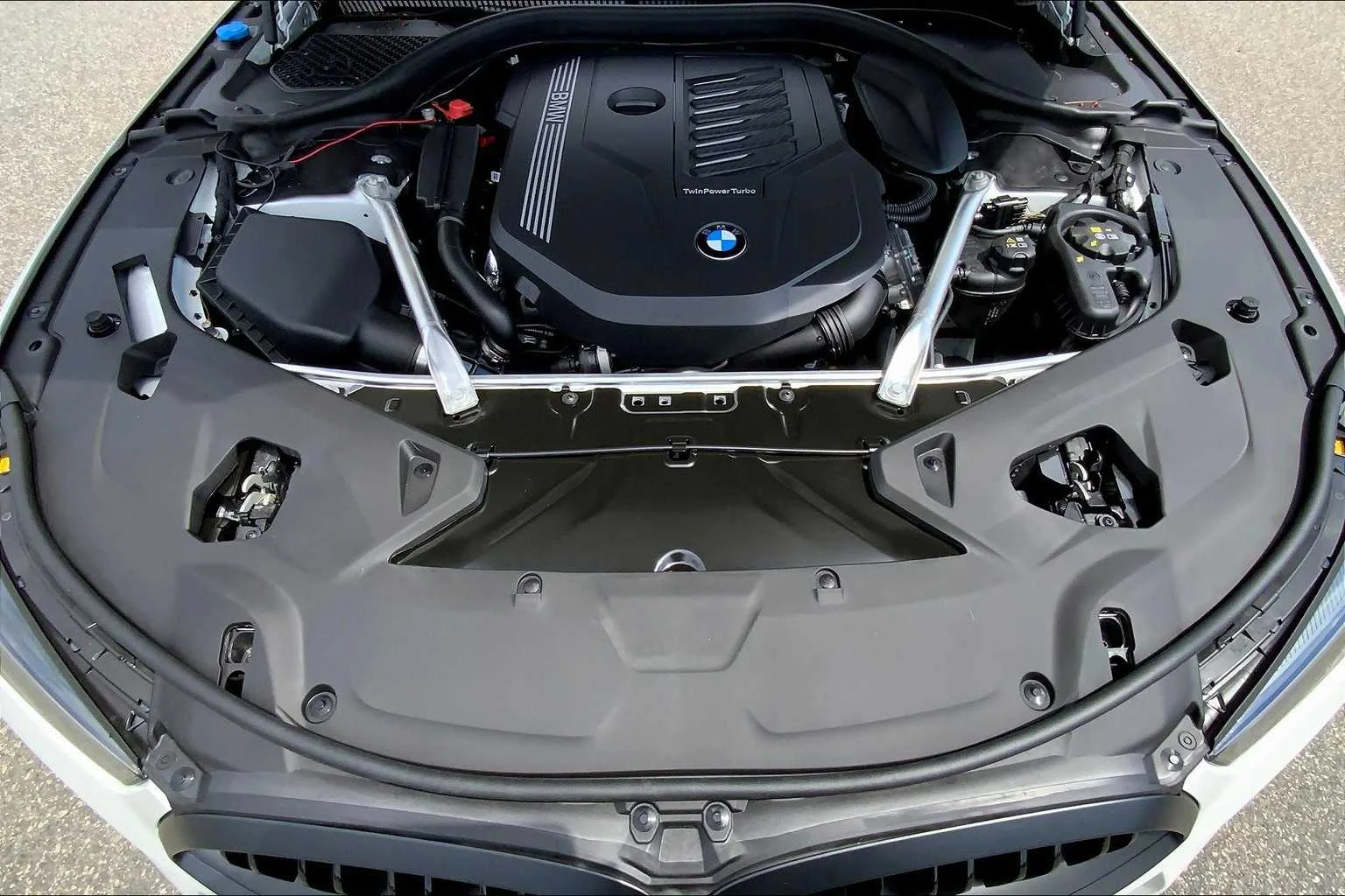 2026 BMW 8 Series 840i - Photo 16