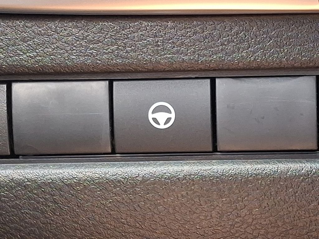 New 2026 Obsidian Green Pearl Nissan Rock Creek® image 18