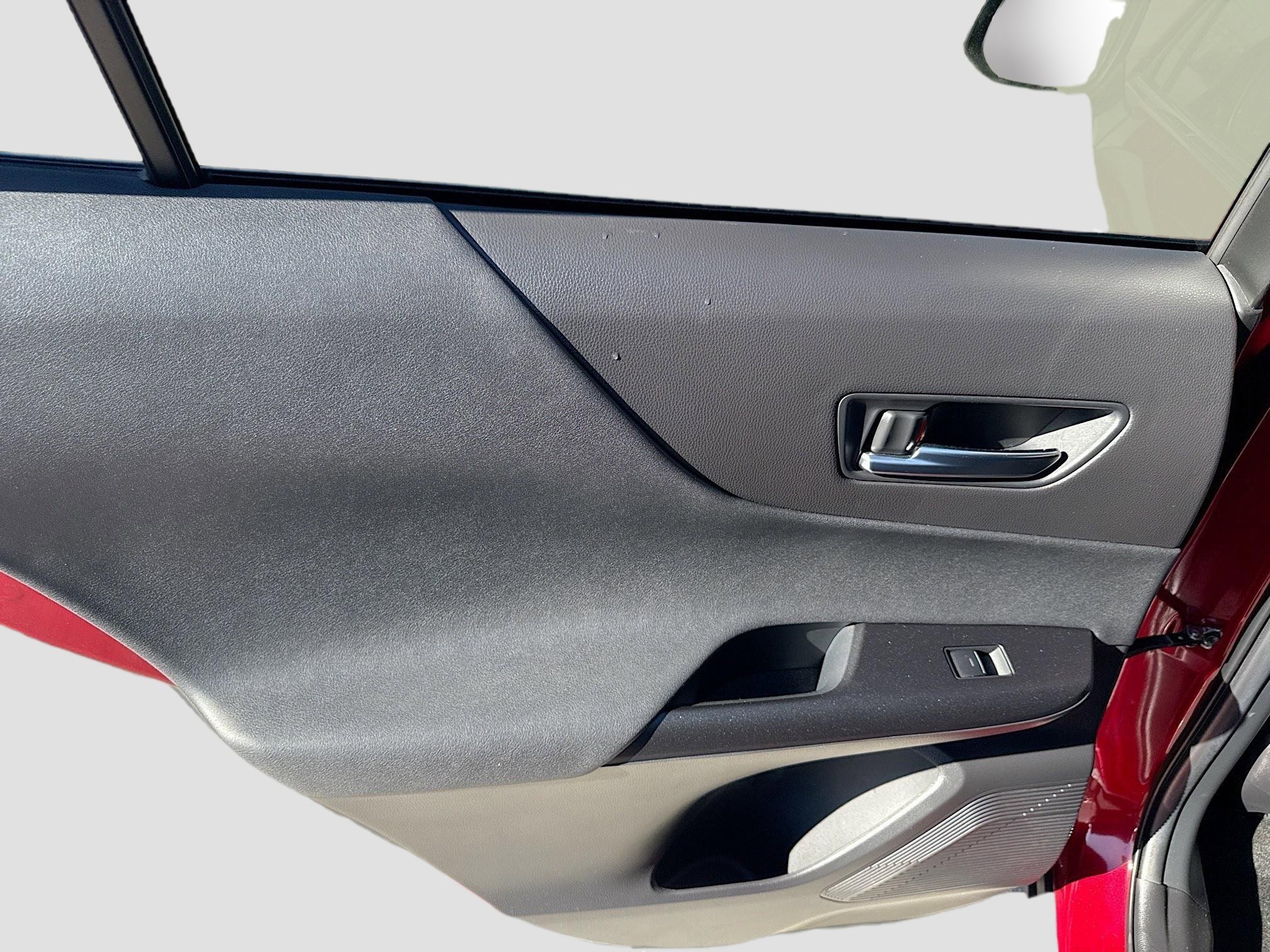 2022 Toyota Venza LE - Photo 24
