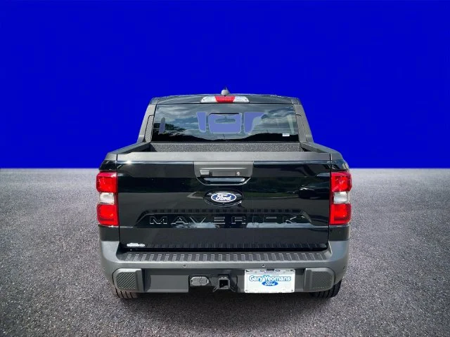New 2026 Shadow Black Ford Lariat® image 4