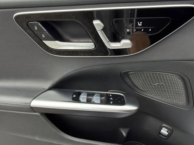 Used 2023 Silver Mercedes-Benz Sedan image 22