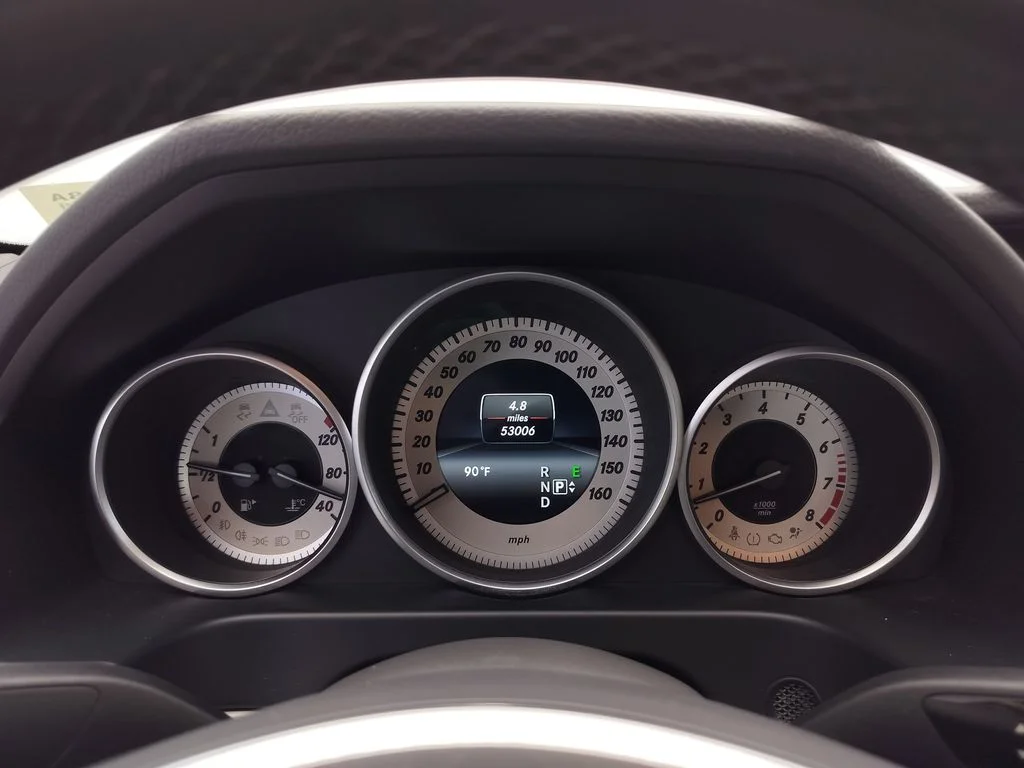 Used 2014 Gray Mercedes-Benz E 350 image 15