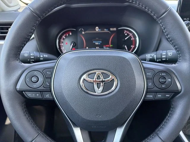 Used 2023 Silver Toyota XLE Premium image 29