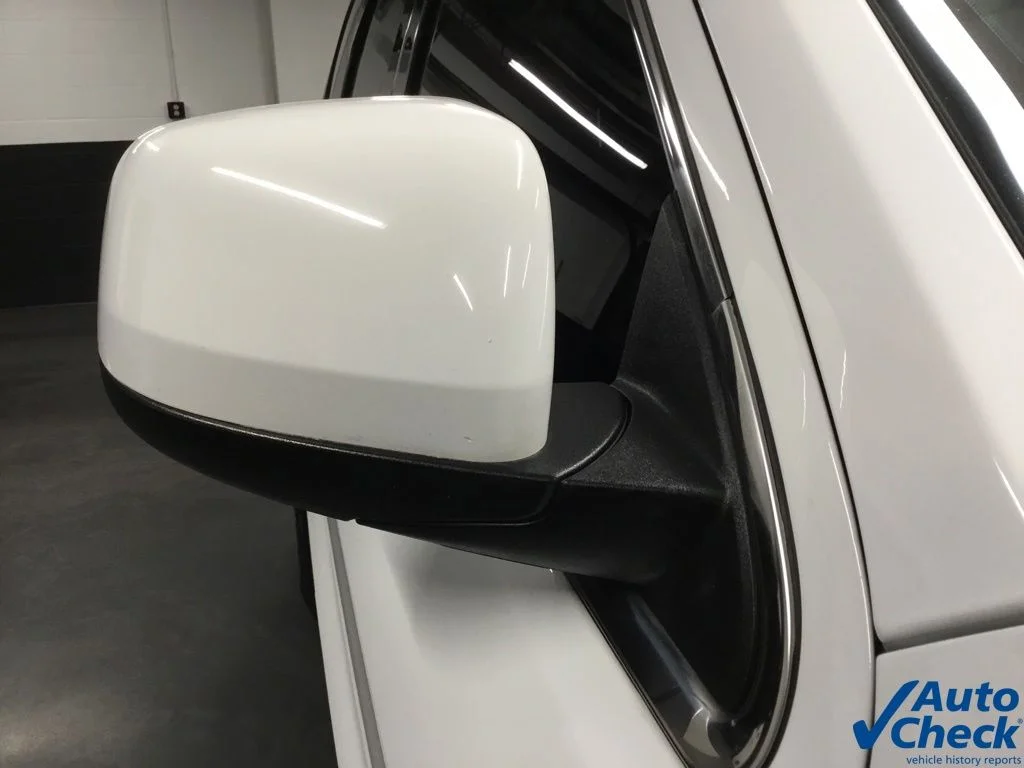 Used 2020 White Jeep Altitude image 17