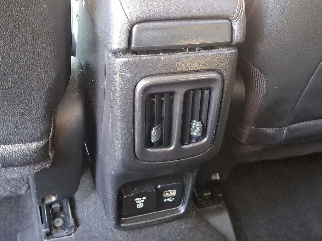 Used 2021 Gray Jeep Latitude image 11