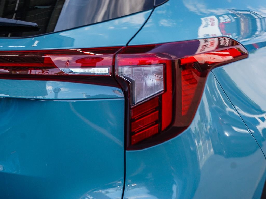 Used 2024 Blue Kia S image 4