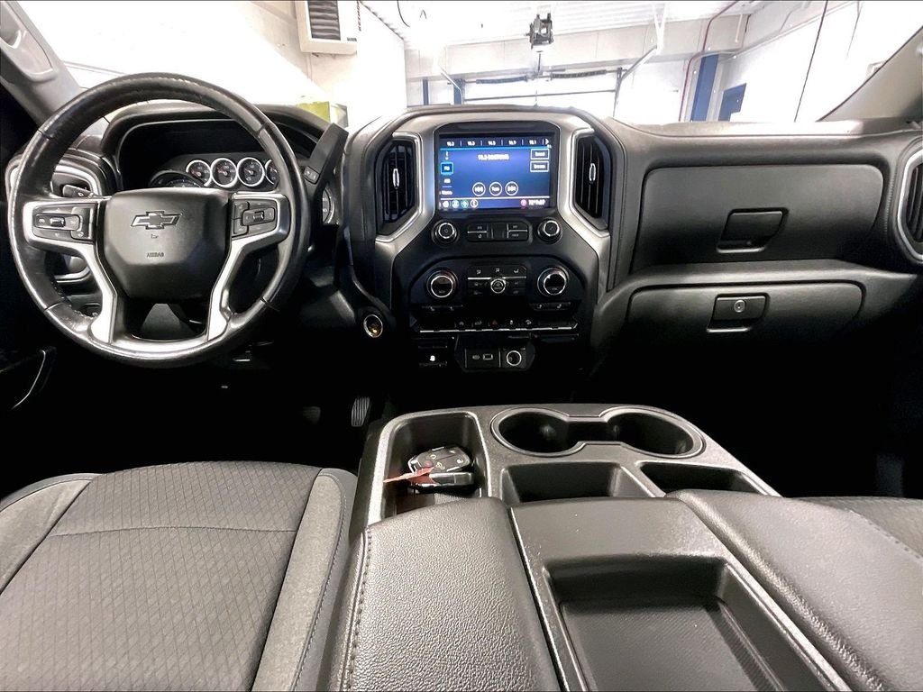 Used 2020 Gray Chevrolet RST image 21