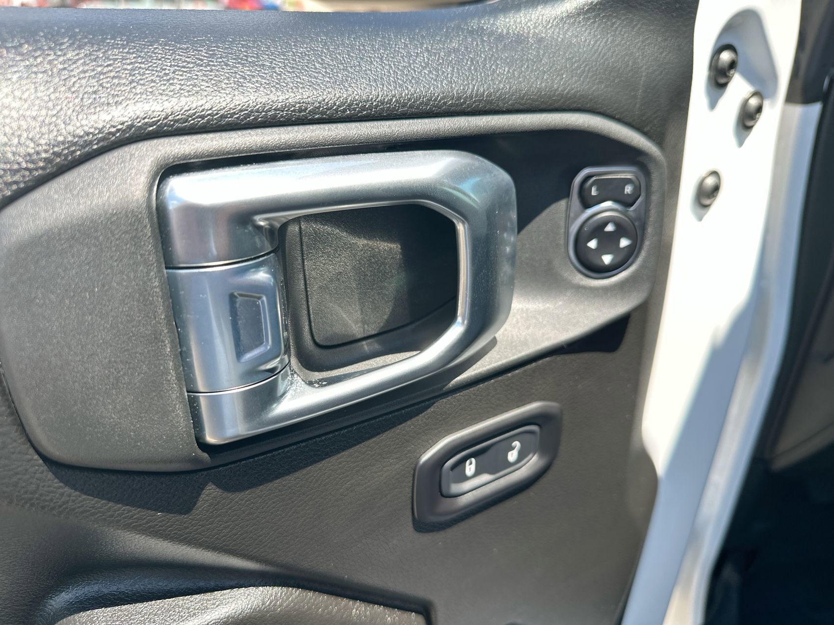 New 2026 Bright White Clearcoat Jeep Sport S image 13