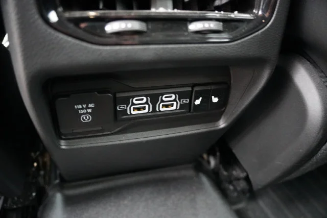 Used 2024 Brown Jeep Limited image 4