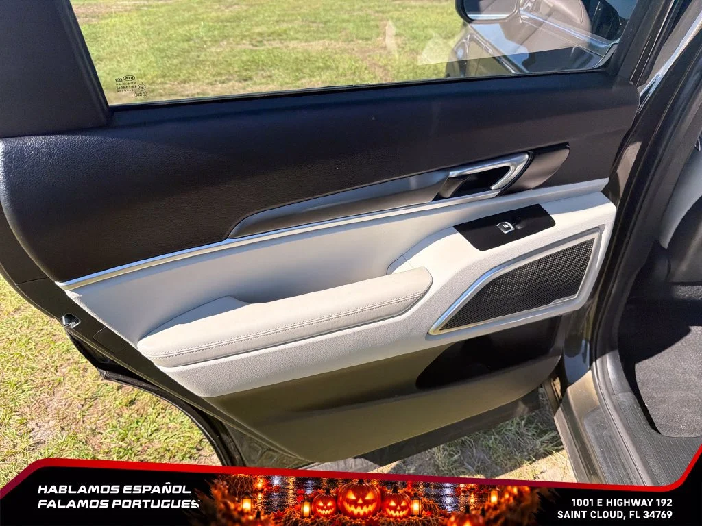 Used 2020  Kia S image 21