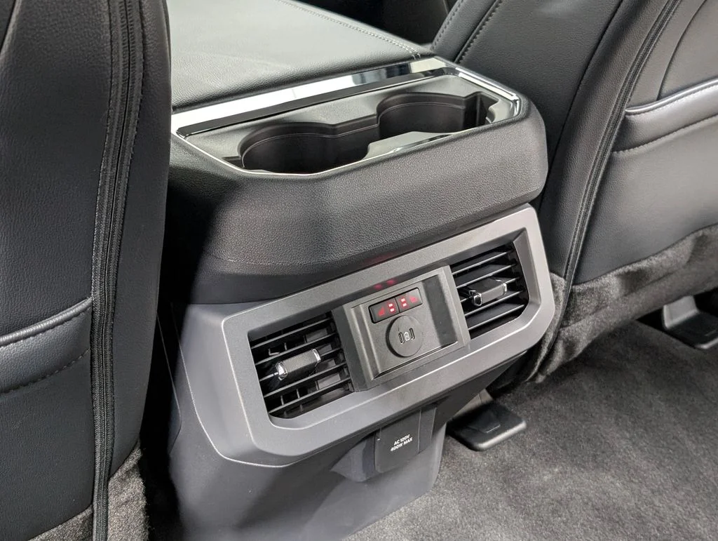 New 2026 Carbonized Gray Metallic Ford F-250® Lariat® image 22