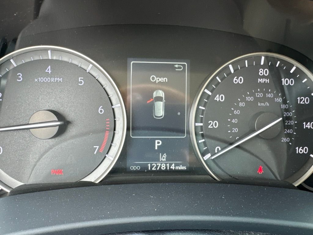 Used 2016 Gray Lexus 350 image 9