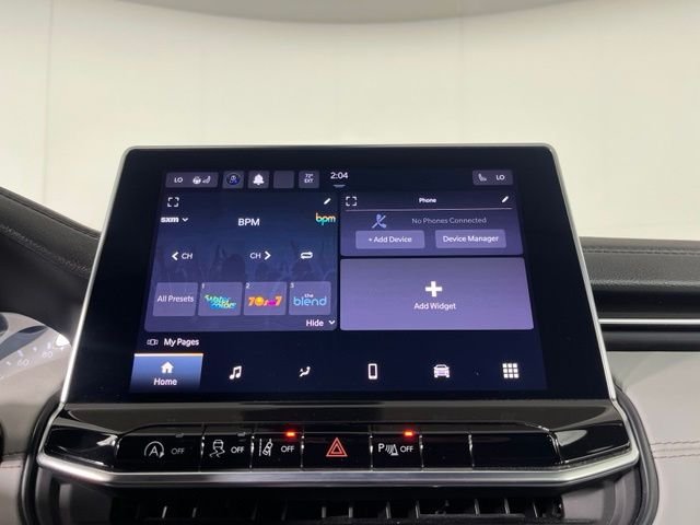 Used 2023 Gray Jeep Limited image 27