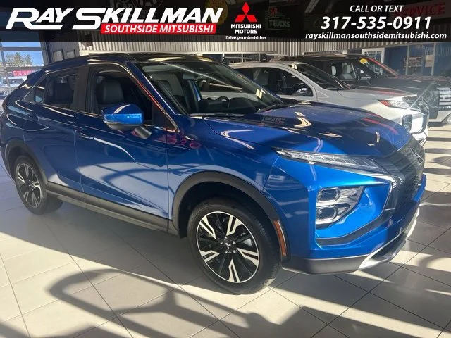 New 2026 Lightning Blue Metallic Mitsubishi SE image 5