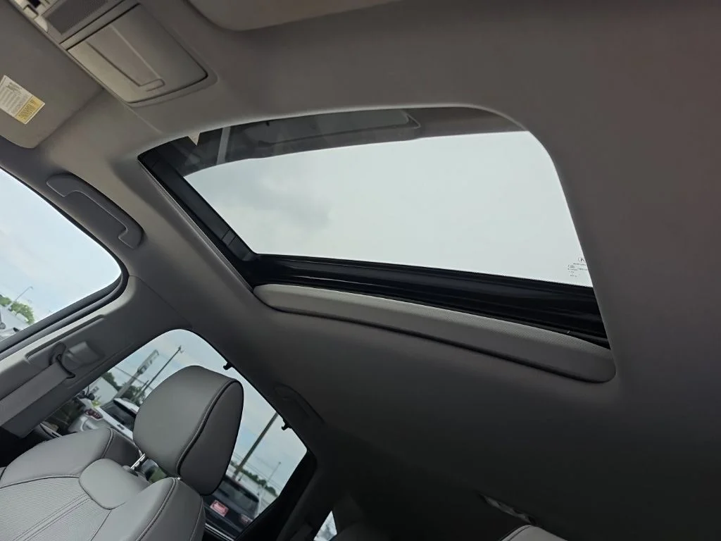 Used 2019 Silver Acura 3.5L Advance Package image 21