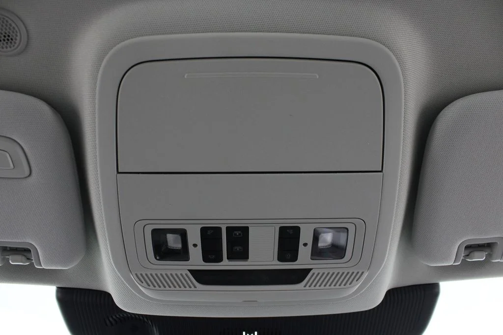 New 2026 White Ford Platinum image 23