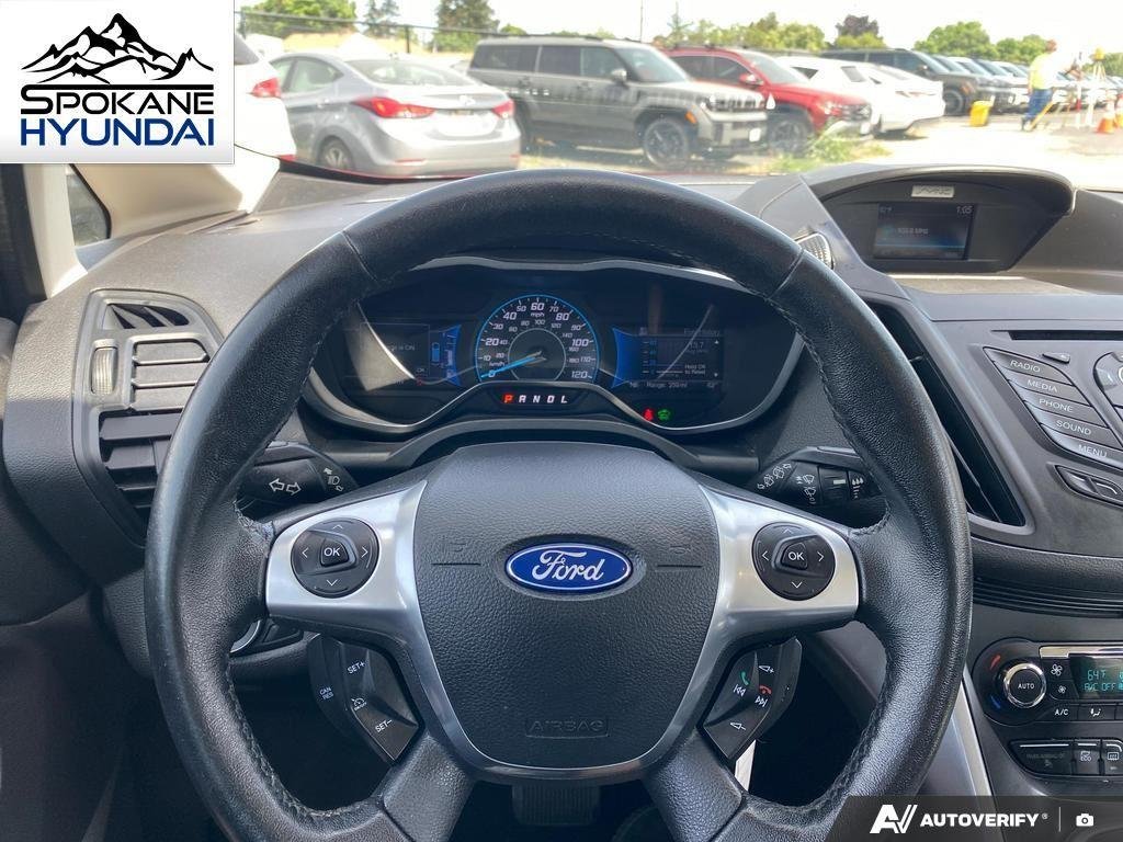 Used 2016 Ruby Red Metallic Tinted Clearcoat Ford SE image 17