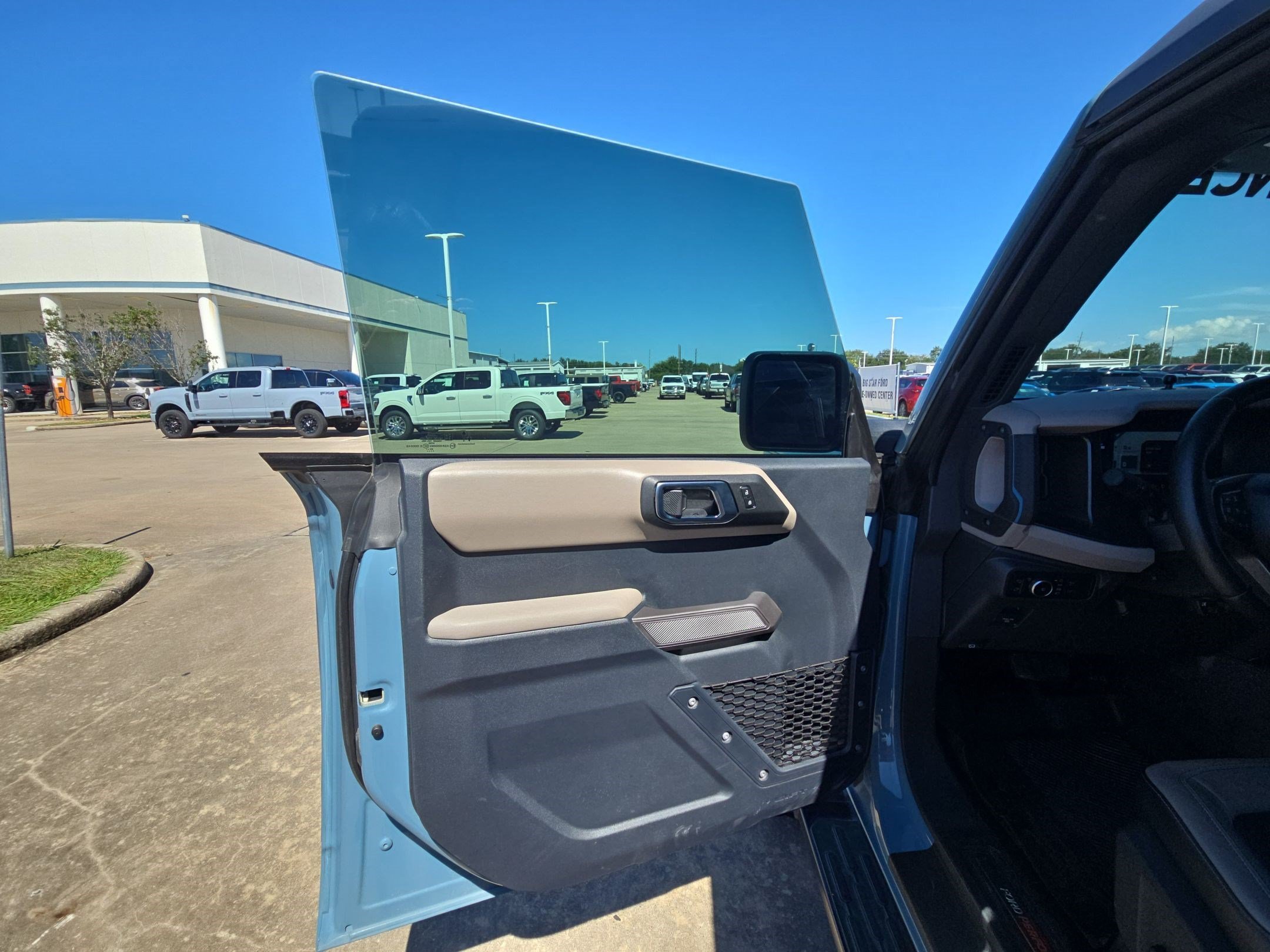 Used 2023 Area 51 Ford Wildtrak image 11