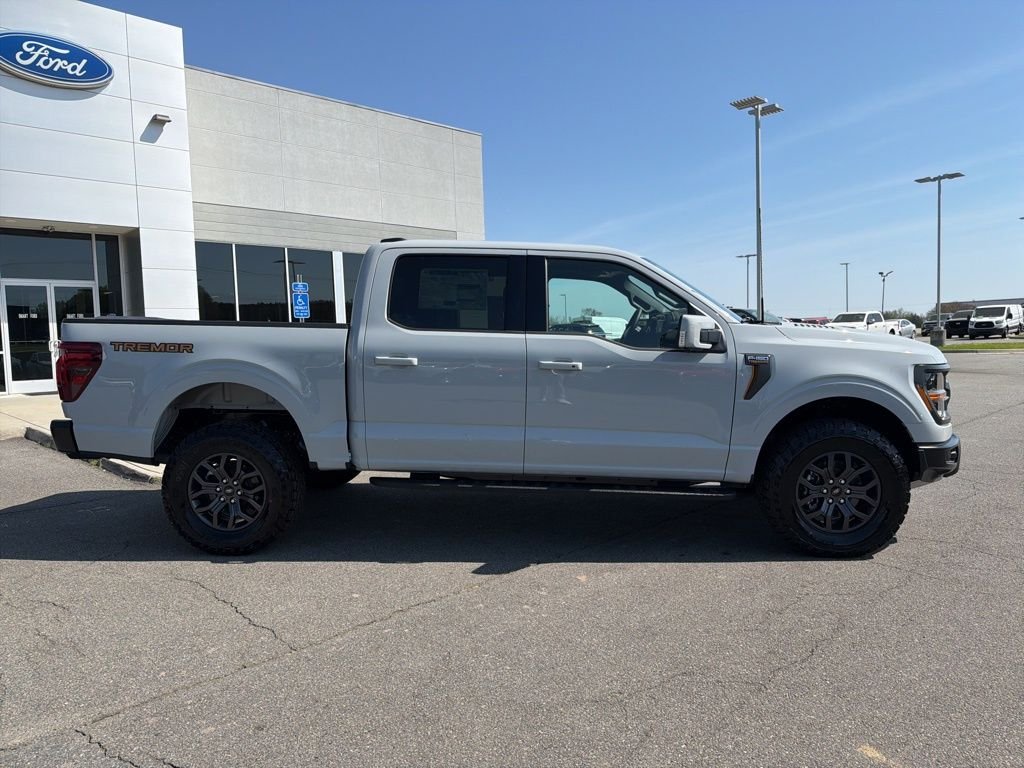 New 2026 Avalanche Ford Tremor® image 2